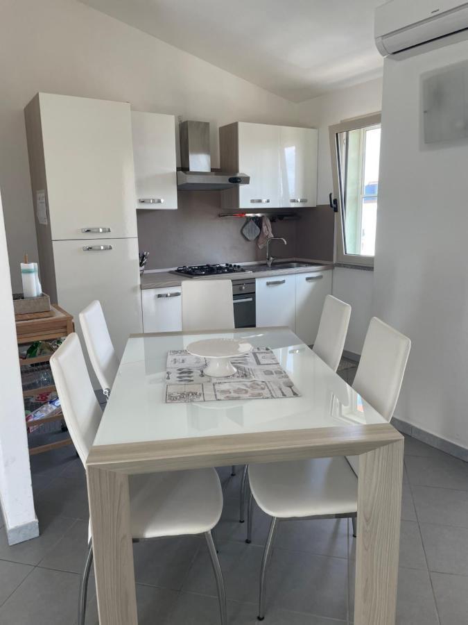 Ferienwohnung Mansarda San Pietro Valledoria  Exterior foto